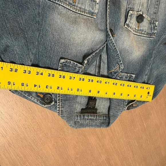 Women’s The Limited Jean Jacket Size Medium - Picture 5 of 6